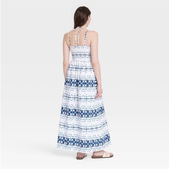 NWT Universal Thread Smocked Cut-Out Maxi Sundress Blue White Multicolor Size S - Picture 3 of 14